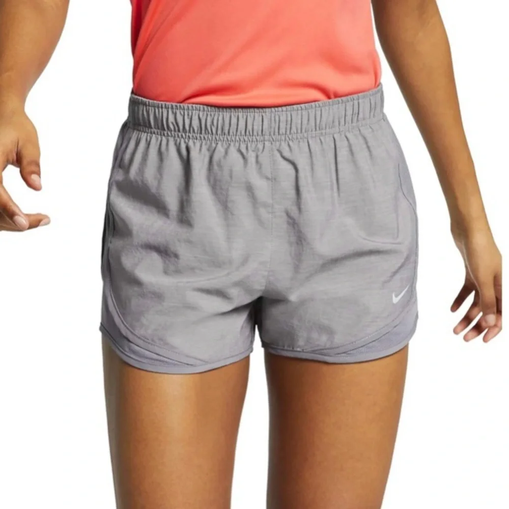 Nike Women's Gray Tempo 3” Inseam Running Shorts (Grey) - XS